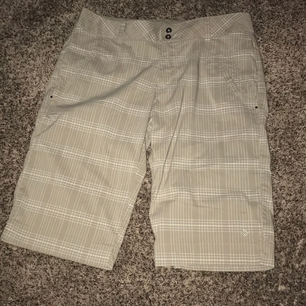 NWOT Colombian shorts size 8